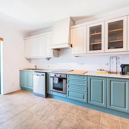 Serenity Tapada - Pool, Cinema & Gym