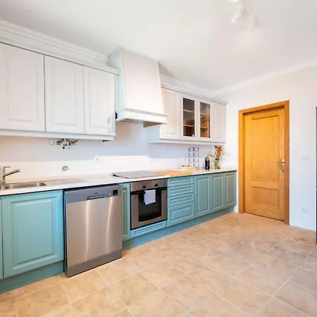 Serenity Tapada - Pool, Cinema & Gym Nazaré