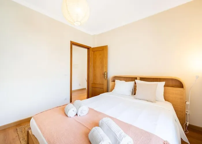 Вилла Serenity Tapada - Pool, Cinema & Gym