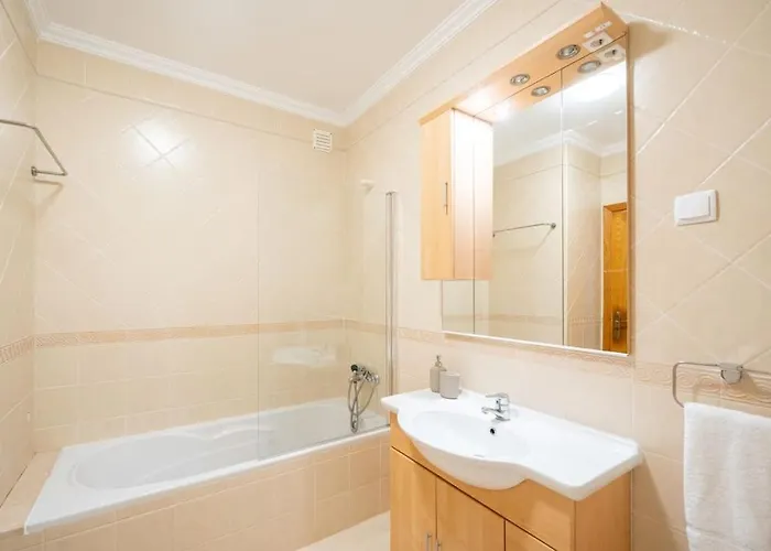 Serenity Tapada - Pool, Cinema & Gym *