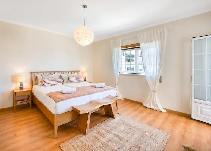 Serenity Tapada - Pool, Cinema & Gym * Назаре