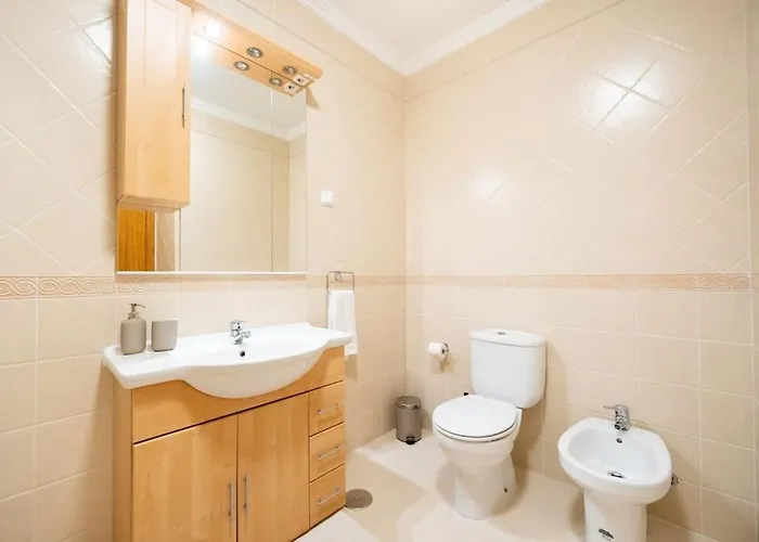 Вилла Serenity Tapada - Pool, Cinema & Gym