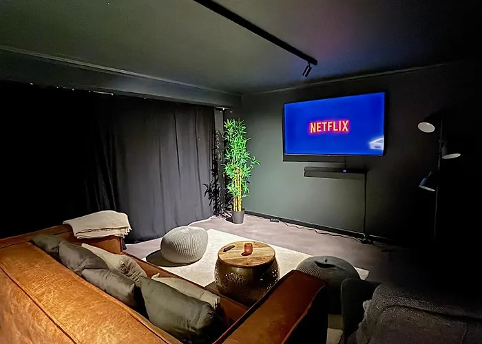 Вилла Serenity Tapada - Pool, Cinema & Gym *